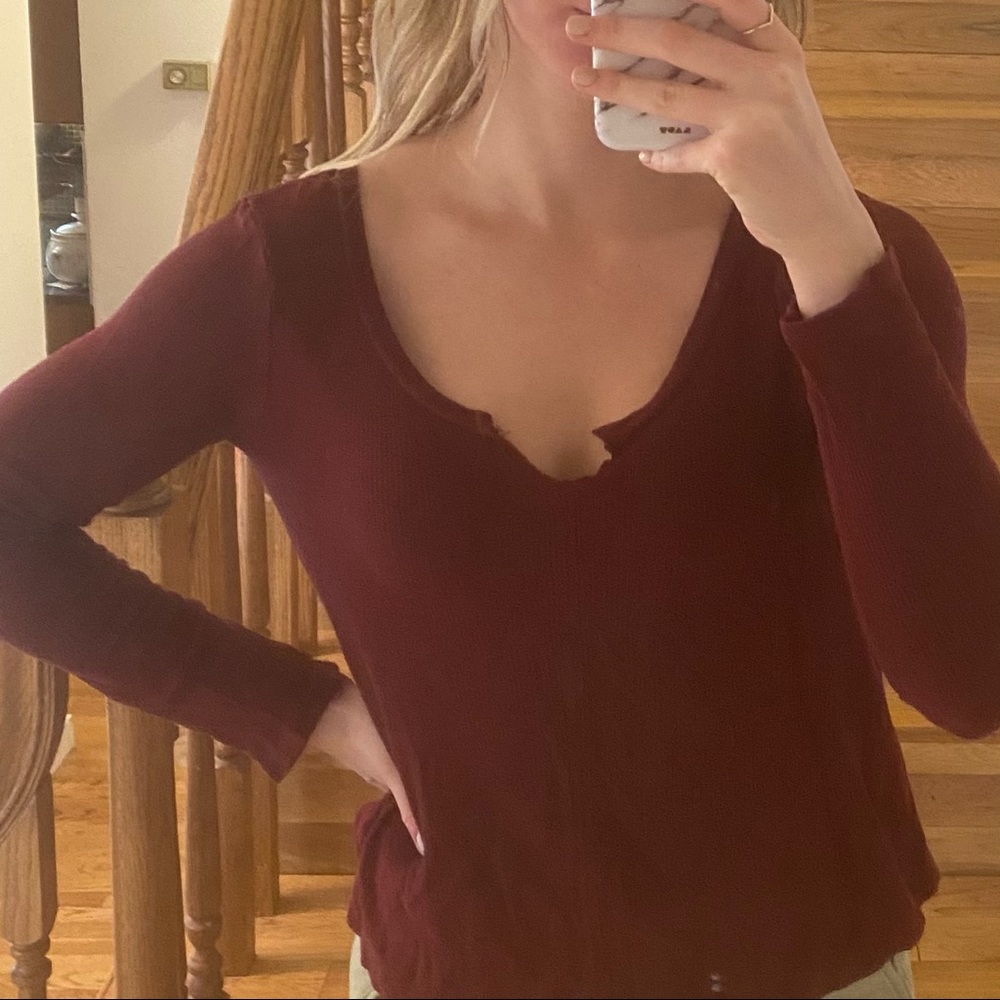 American Eagle Long Sleeve Top